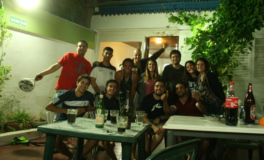 Antonieta Hostel San Rafael  Luaran gambar