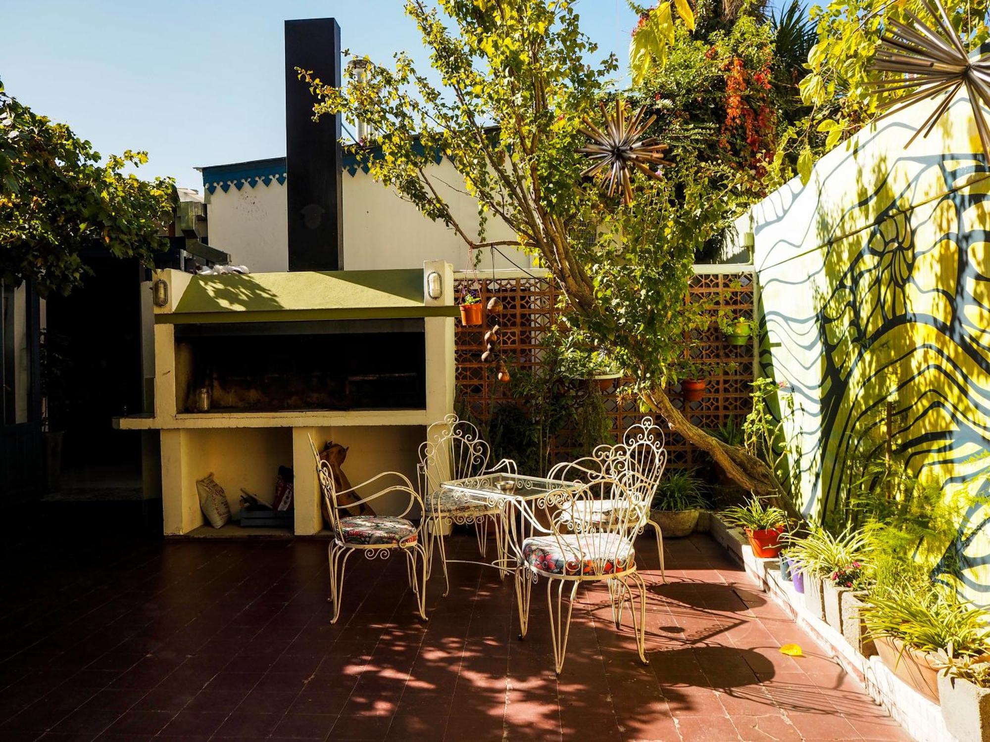 Antonieta Hostel San Rafael  Luaran gambar