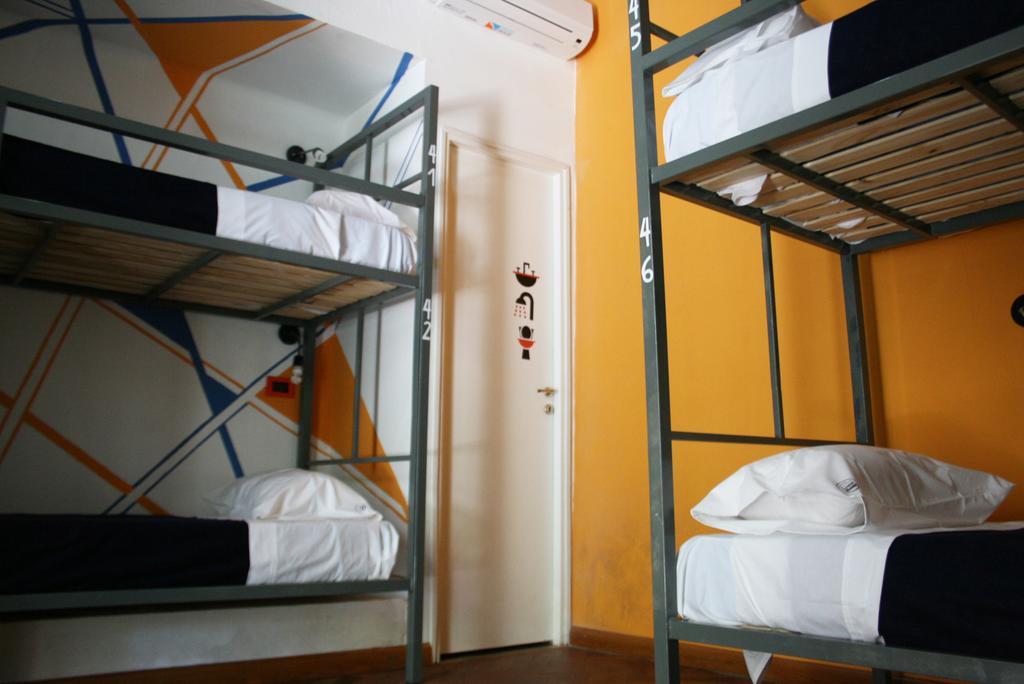Antonieta Hostel San Rafael  Bilik gambar