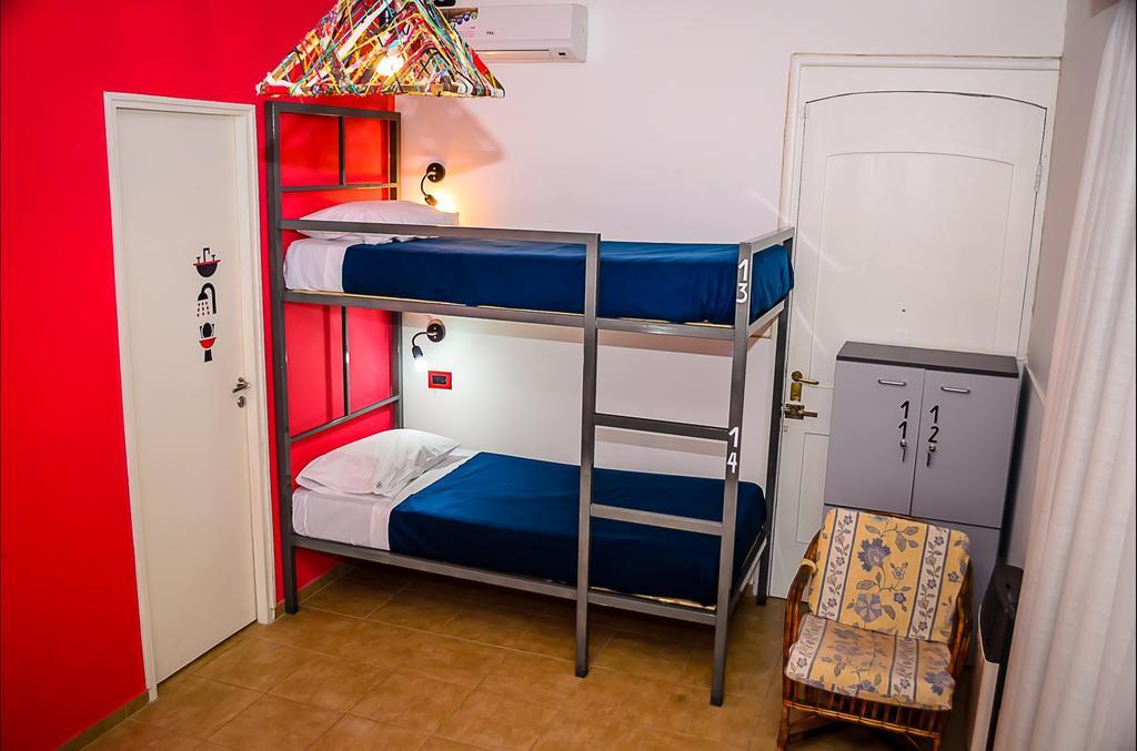 Antonieta Hostel San Rafael  Luaran gambar